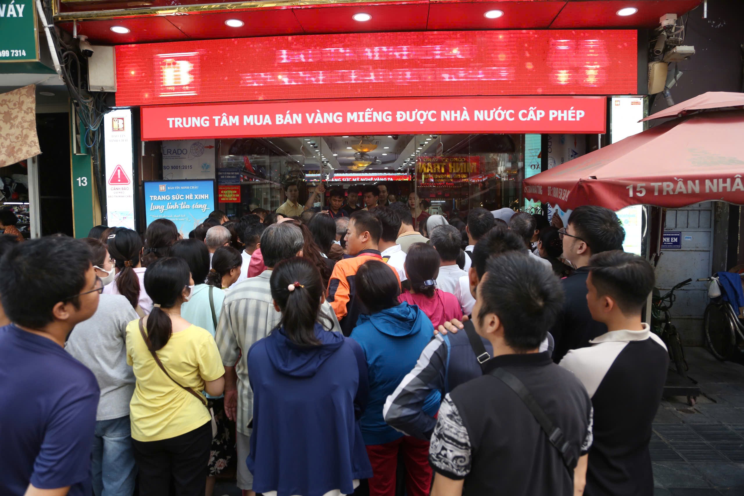 tranh-mua-vang-7-1760081587.jpg