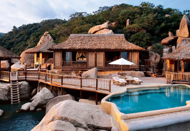 ninh-van-bay-1-1775785509.webp