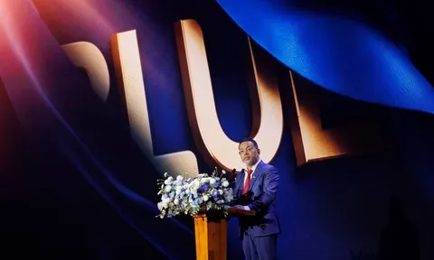 BLUEMARQ GROUP: Tập đoàn bất động sản đầu tiên hướng ra thị trường toàn cầu
