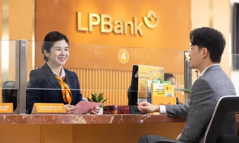 LPBank: Lợi nhuận giảm, nợ xấu tăng, thu nhập Ban Điều hành tăng gần 6 lần