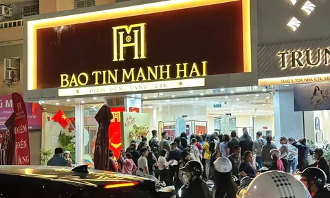Đang ngon lành với vàng bạc, giới chủ Bảo Tín Mạnh Hải lấn sang tang lễ