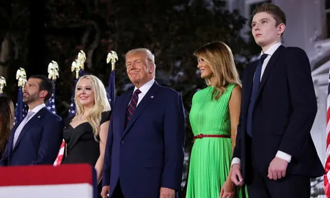 Tiết lộ tài sản các thành viên gia đình ông Trump