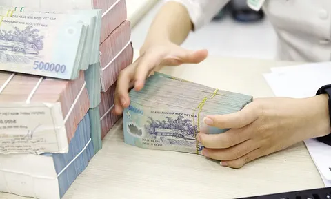 Lãi suất tiết kiệm tận 9,65%/năm: Mời các mẹ vào kiếm lời