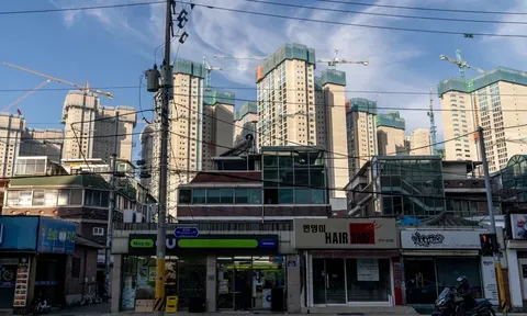 Giới trẻ Hàn Quốc từ bỏ giấc mơ sở hữu nhà để đầu tư vào cổ phiếu đang tăng vọt